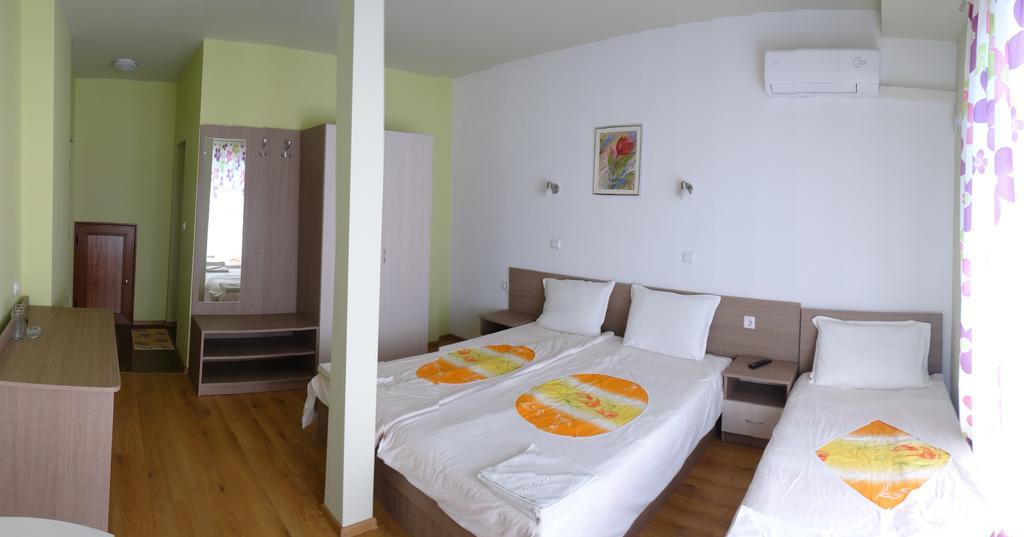 Guest House Rosa Китен Номер фото